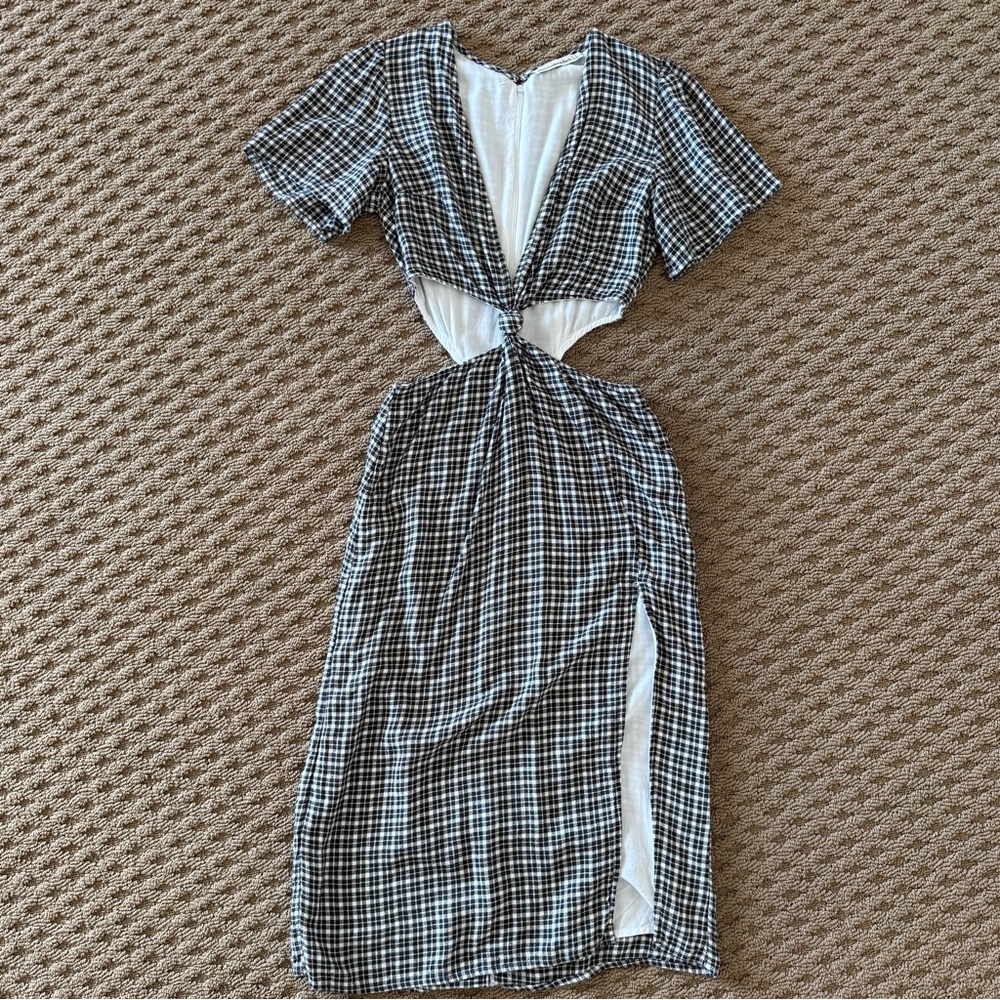 Abercrombie & Fitch Black and White Plaid Midi Dress